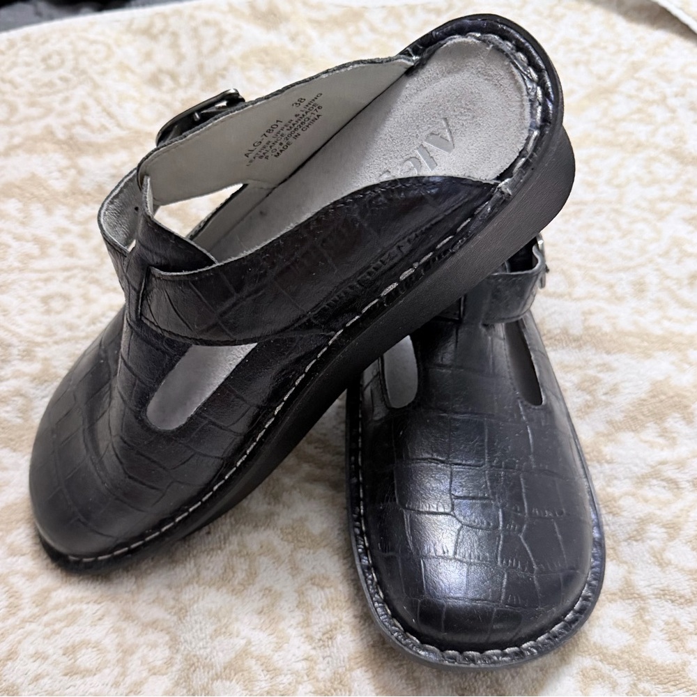 Black Croc-Embossed Sandals lightly worn